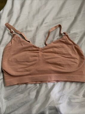 Boobie pumping bra